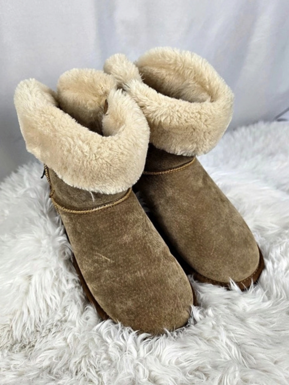 LAMO Women’s Size 8 Tan Suede Faux Fur Ankle Boots Bow Zip Winter - Picture 5 of 10